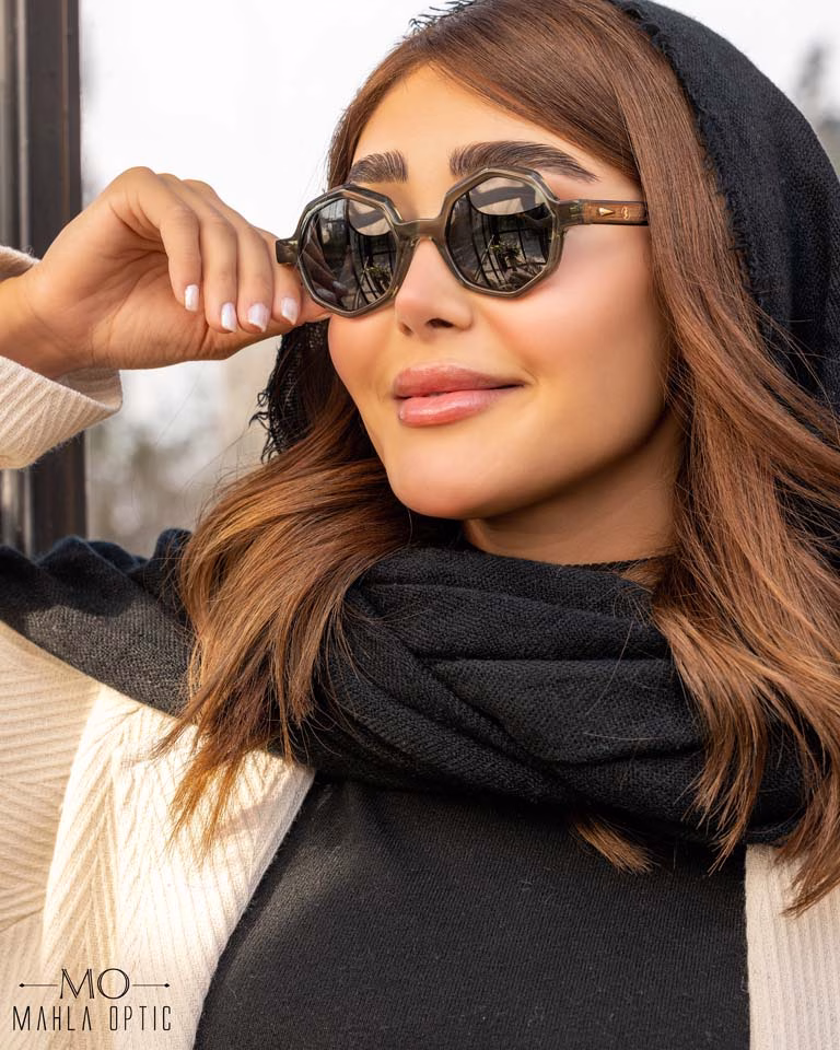عینک آفتابی زنانه Jeans Club مدل 2015 - تصویر 2