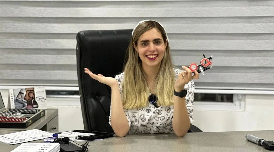 سفارش عینک طبی